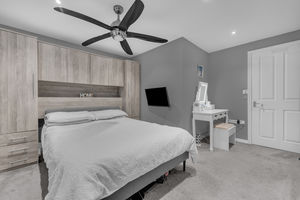 Photo 25- click for photo gallery